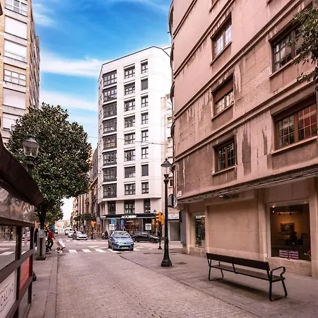 Myhousespain - Vistas Al Mar Junto A La Playa Gijon